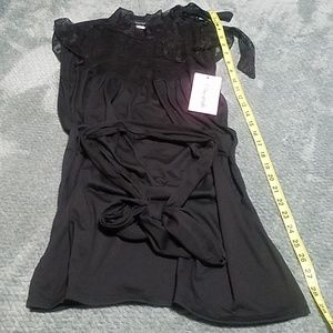 Black shirt with belt